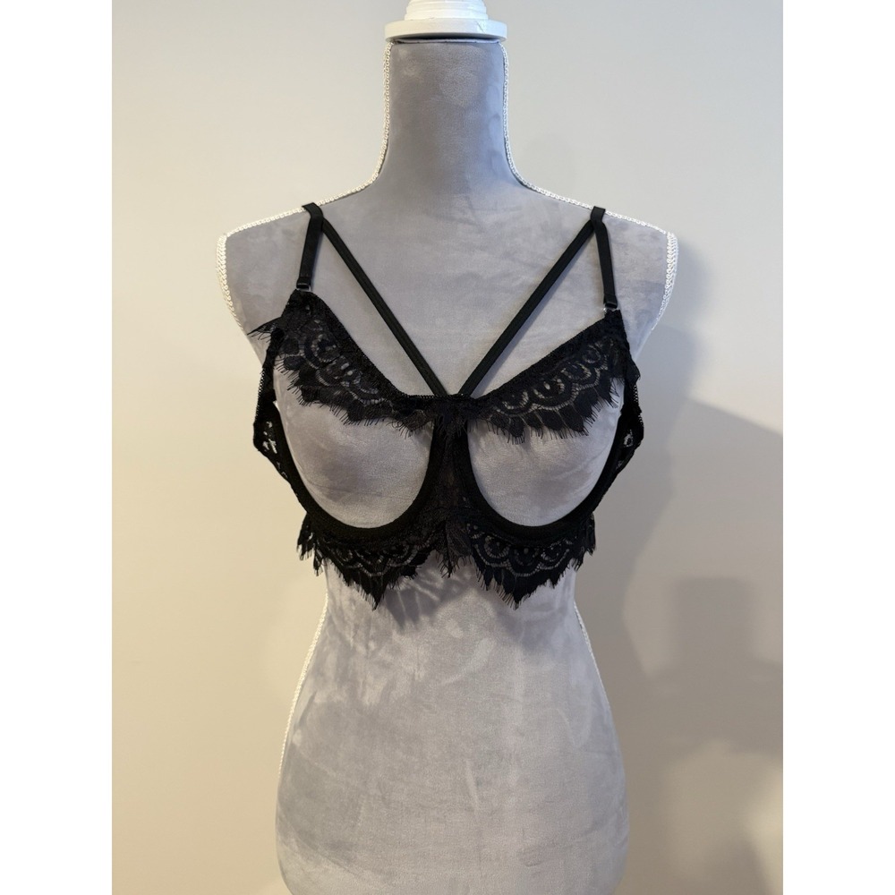 Women's Sz LG Black Lace Open Bust Cupless Bra Tops‎ Hollowed Out  Bralette - Picture 2 of 6